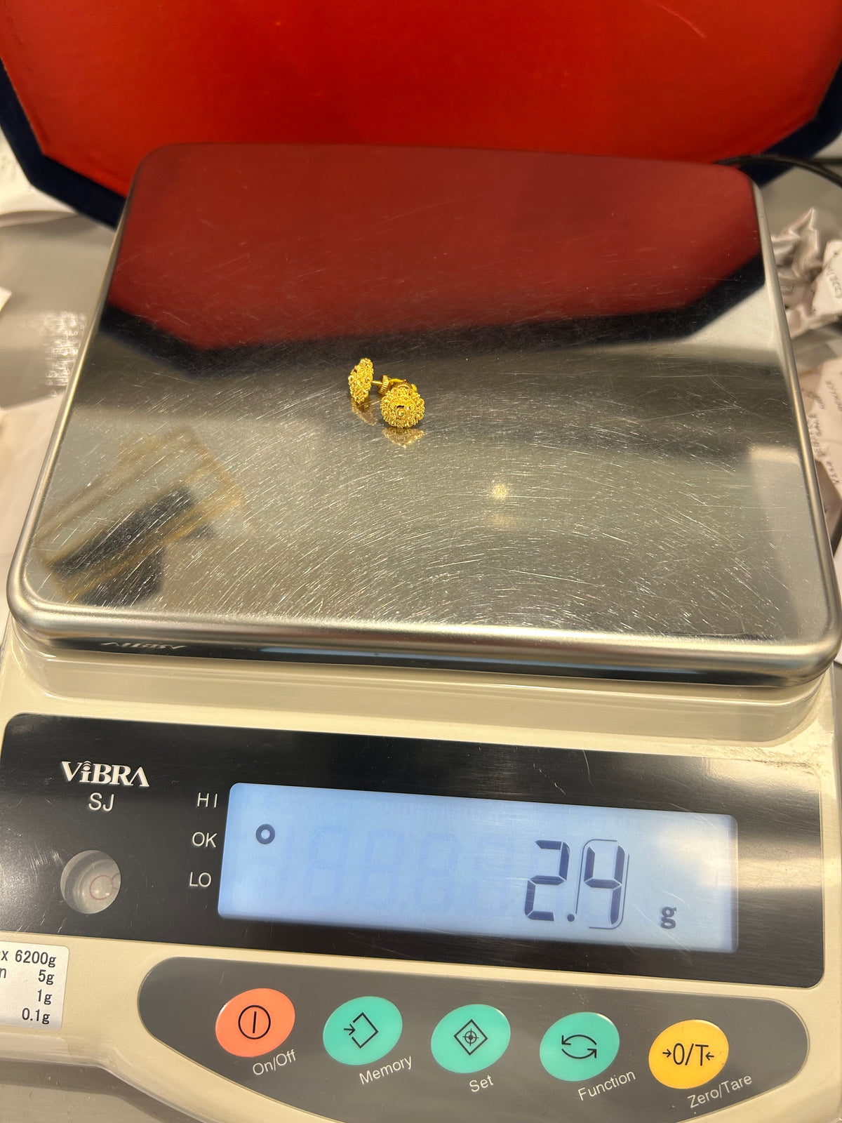 22ct Gold Stud Earrings – 2.4g (Hallmarked)