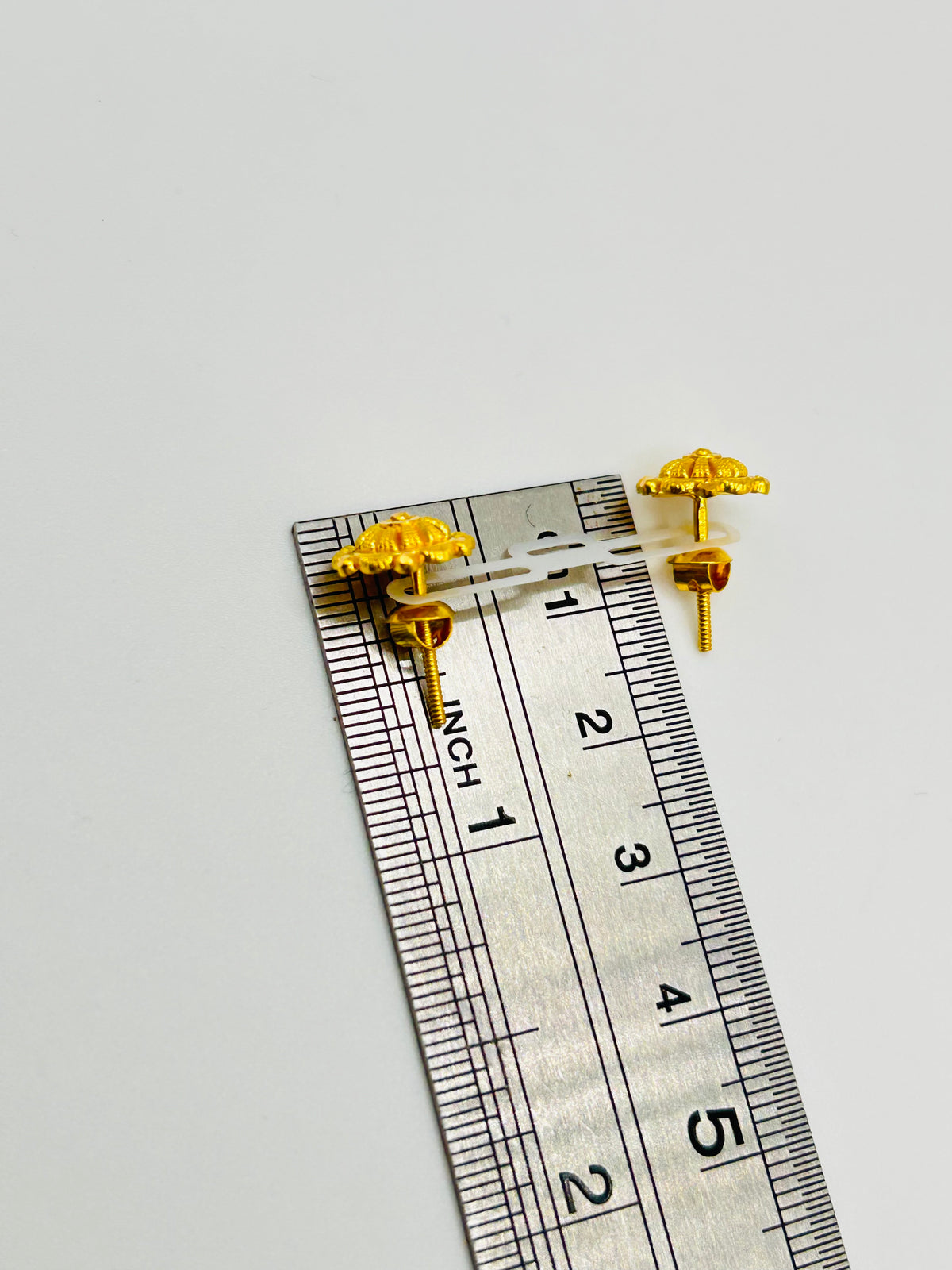 22ct Gold Stud Earrings – 2.1g (Hallmarked)