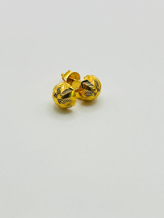 22ct Gold Stud Earrings – 2.0g (Hallmarked)