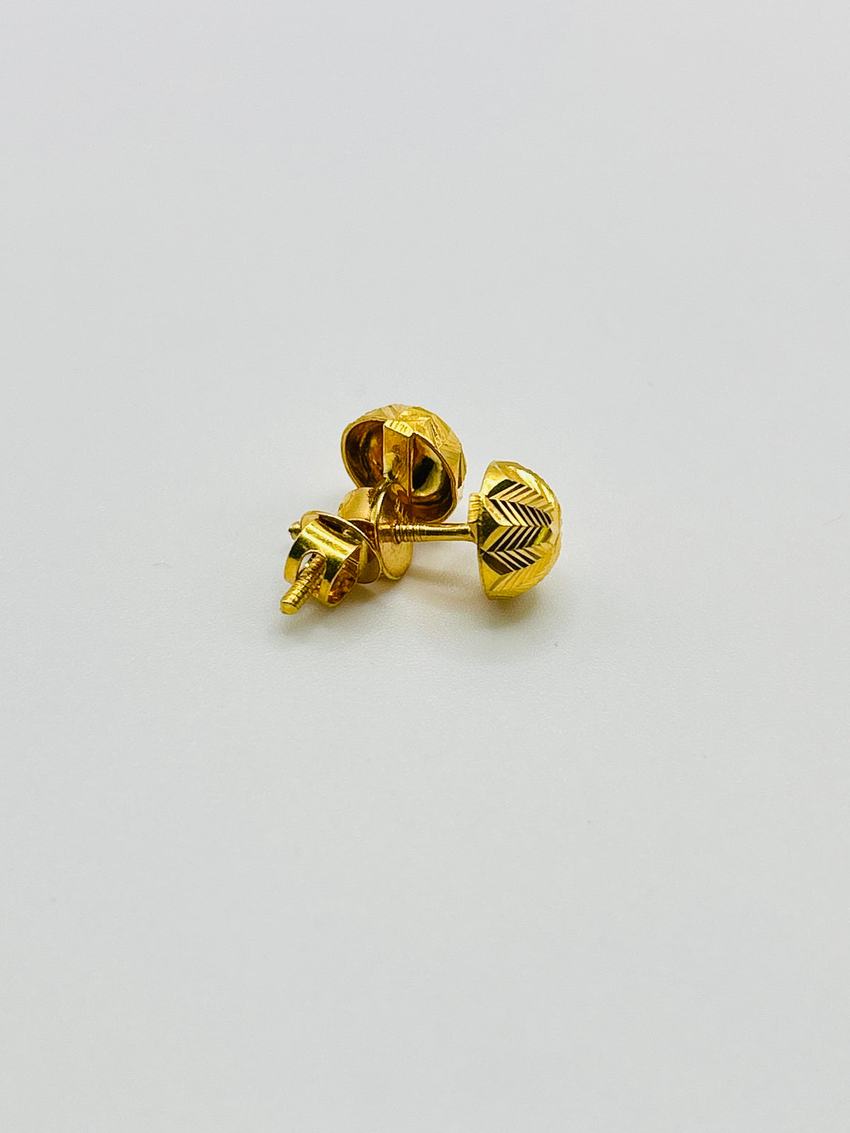 22ct Gold Stud Earrings – 2.0g (Hallmarked)