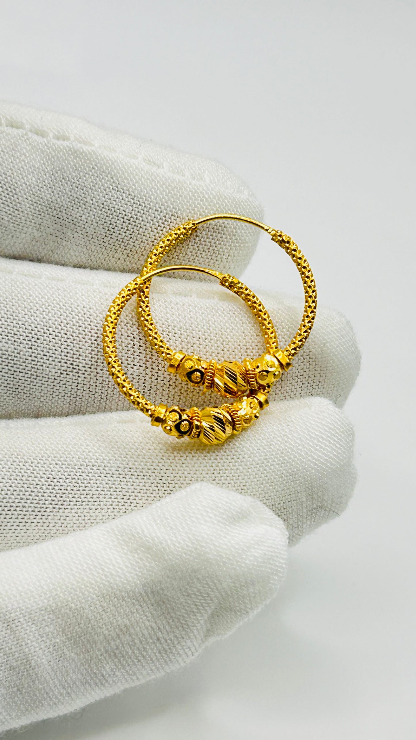22ct Gold Earrings – 3.2g, Hallmarked