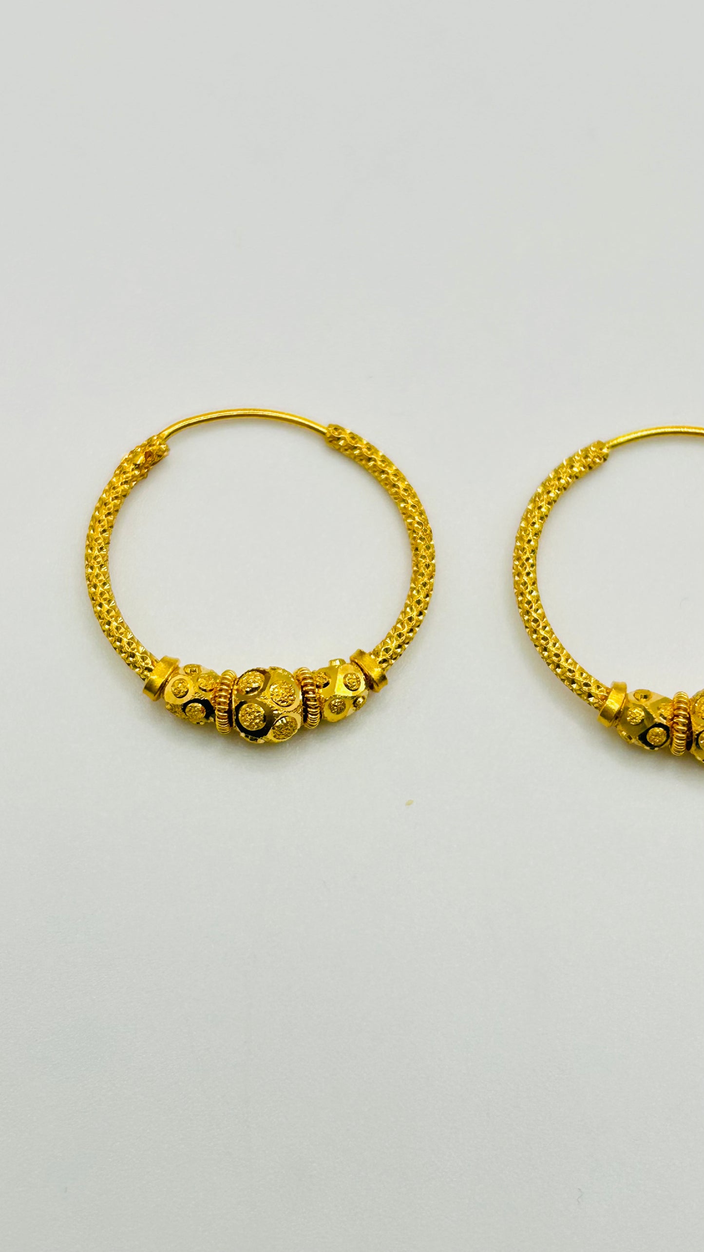 22ct Gold Earrings – 3.3g, Hallmarked