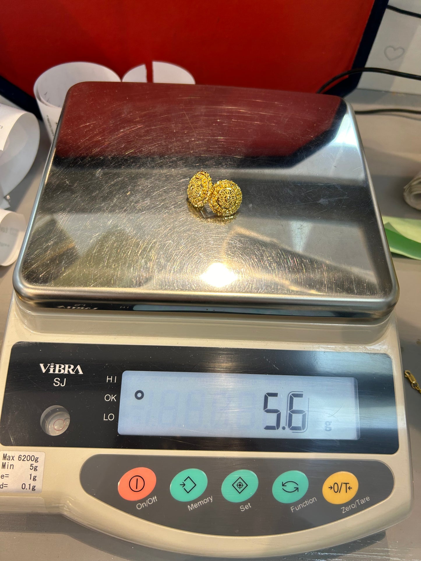 22ct Gold Tops/Studs – 5.6g (Hallmarked)