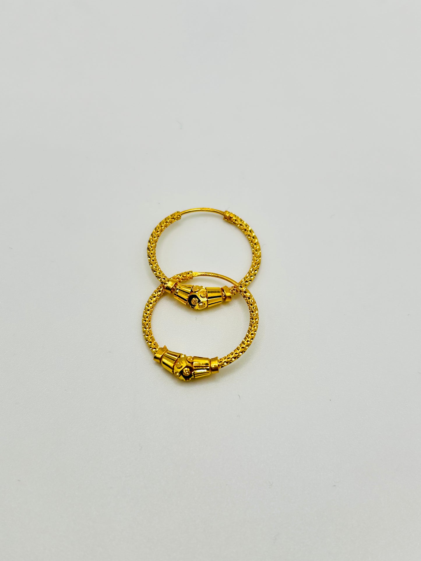 22ct Gold Earrings – 2.2g (Hallmarked)