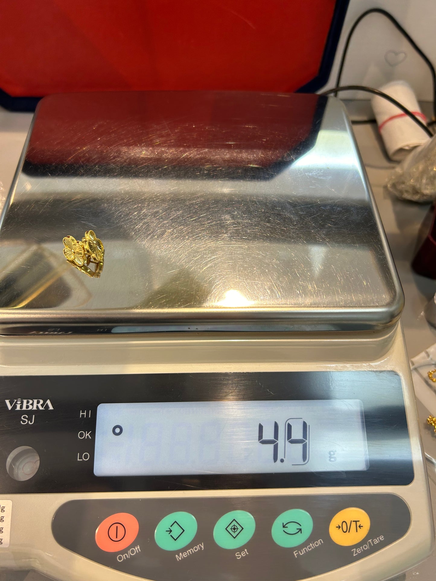 22ct Gold Stud Earrings – 4.4g, Hallmarked