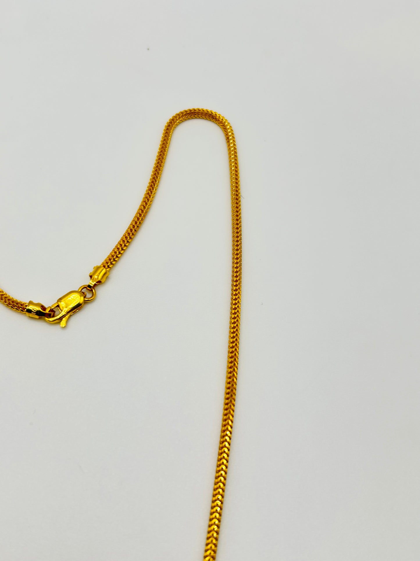 22ct Gold Chain – 12.8g, Hallmarked, 22 inch