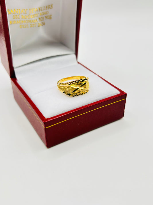 22ct Gold Baby Ring – 2.2g, Hallmarked