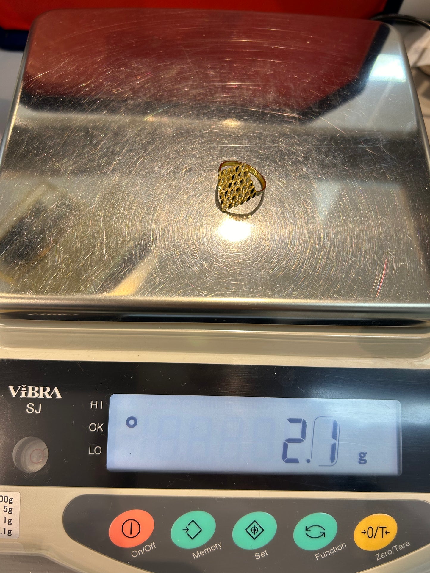 22ct Gold Ladies Ring – Size N½ (2.1g, Hallmarked)