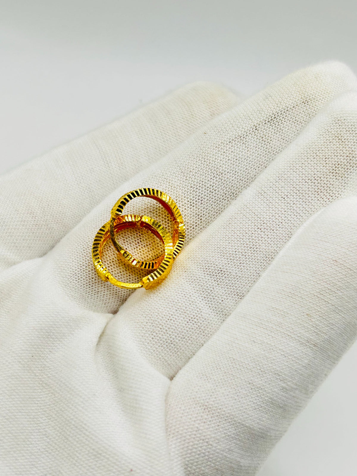 22ct Gold Hoop Earrings – 3.0g (Hallmarked)